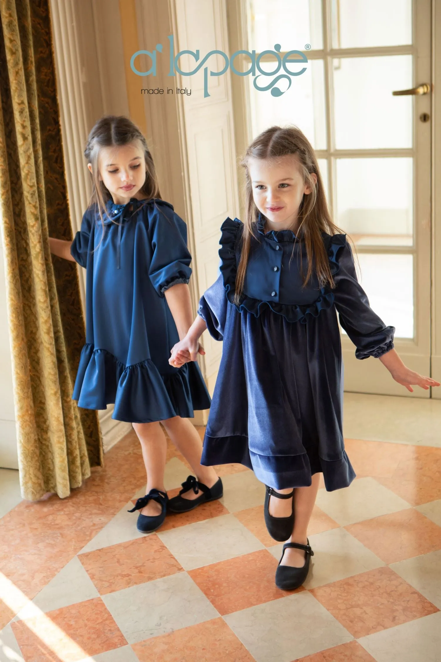 ALAPAGE SMEMORINA SATIN DRESS WITH EMBROIDERED DETACHABLE COLLAR