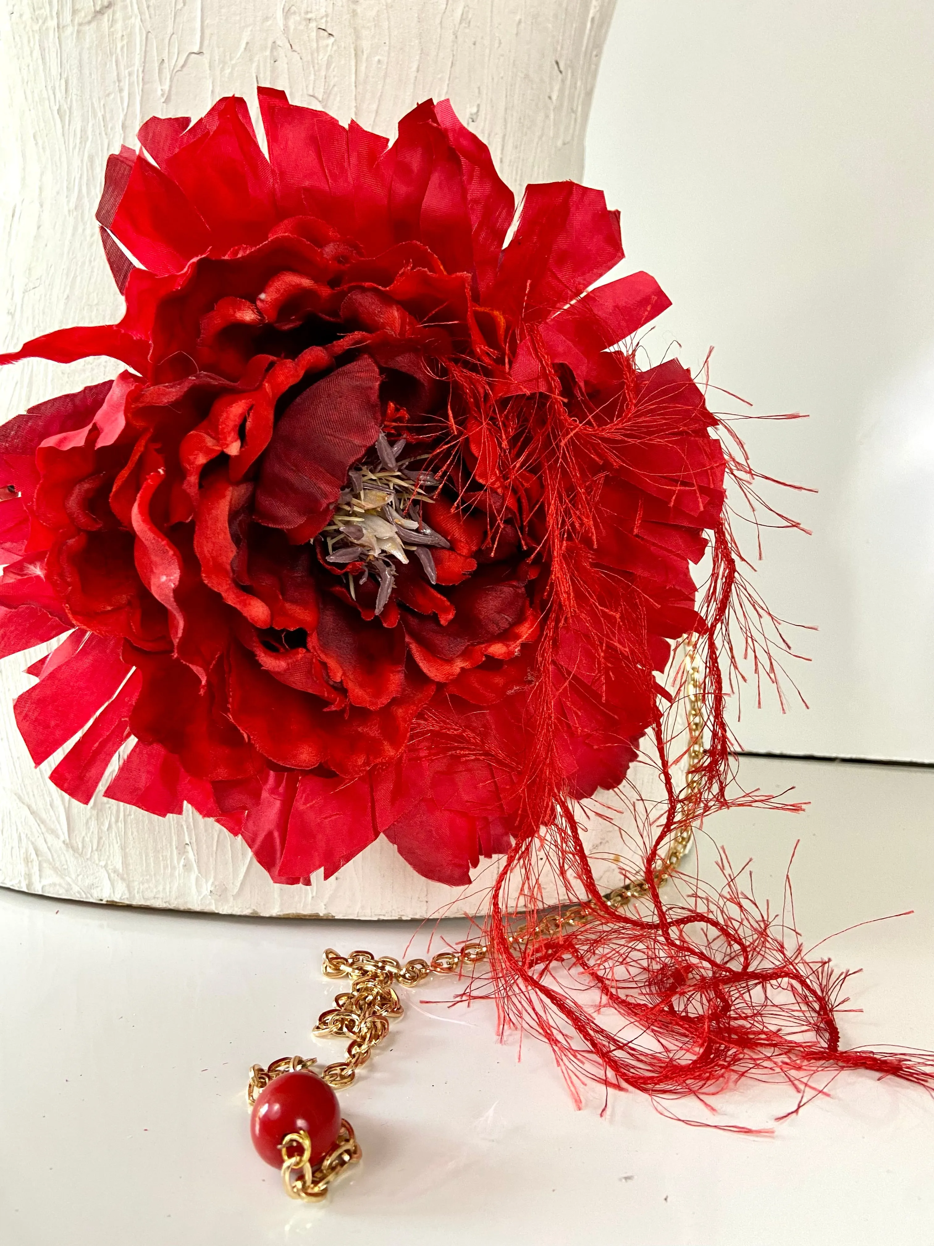 Big red flower 🌺 belt