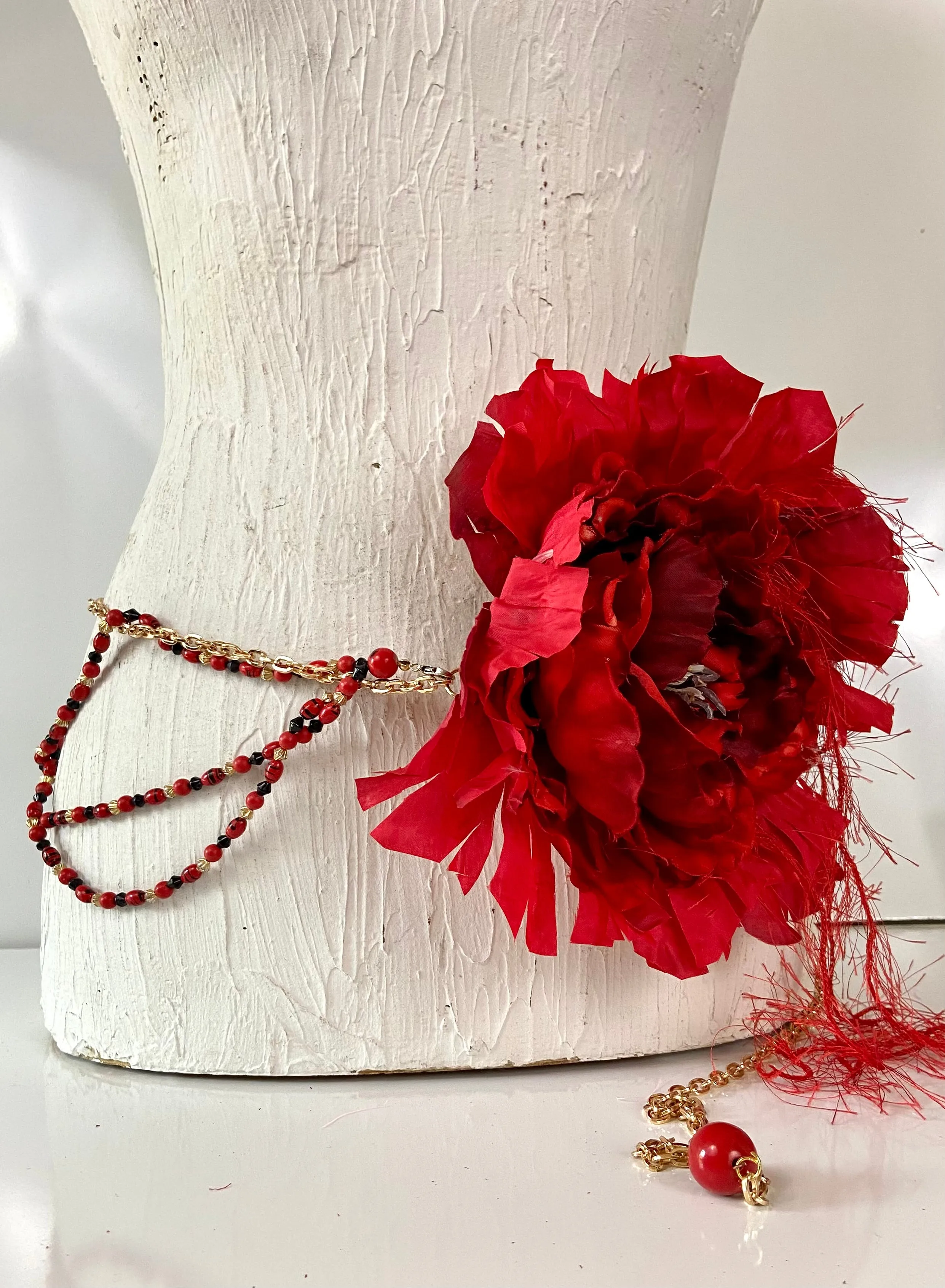 Big red flower 🌺 belt