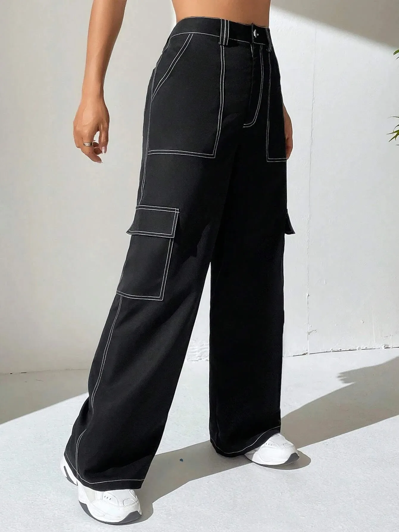 Casual Top Stitching Flap Pocket Side Cargo Pants