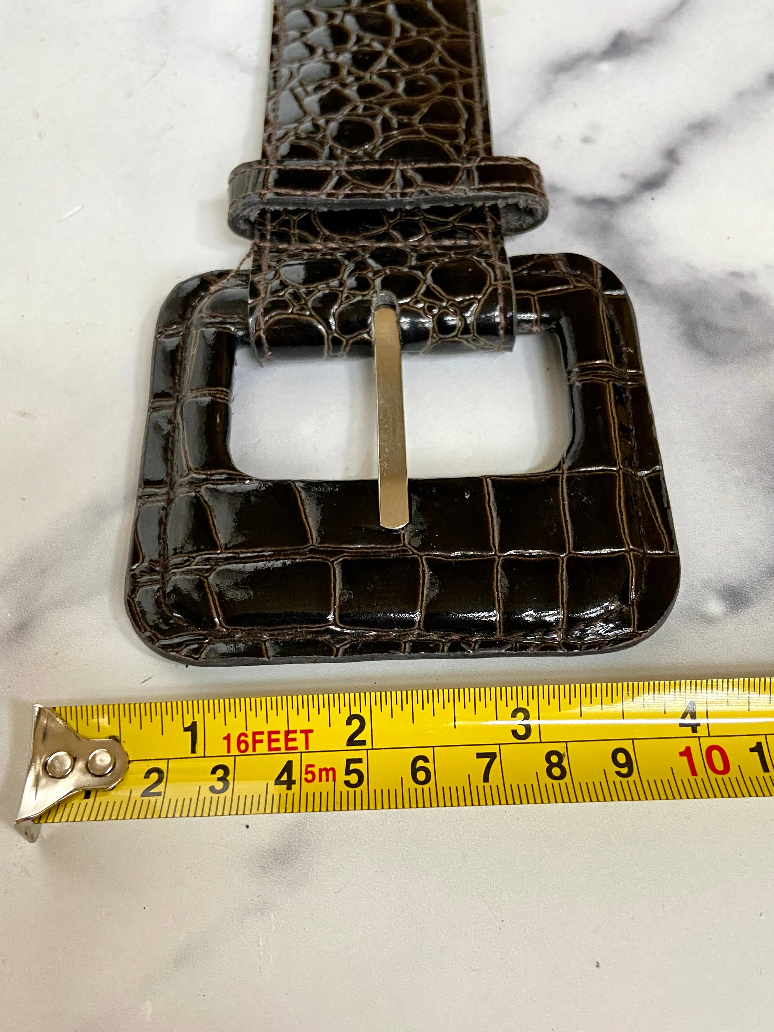 Croc leather belt