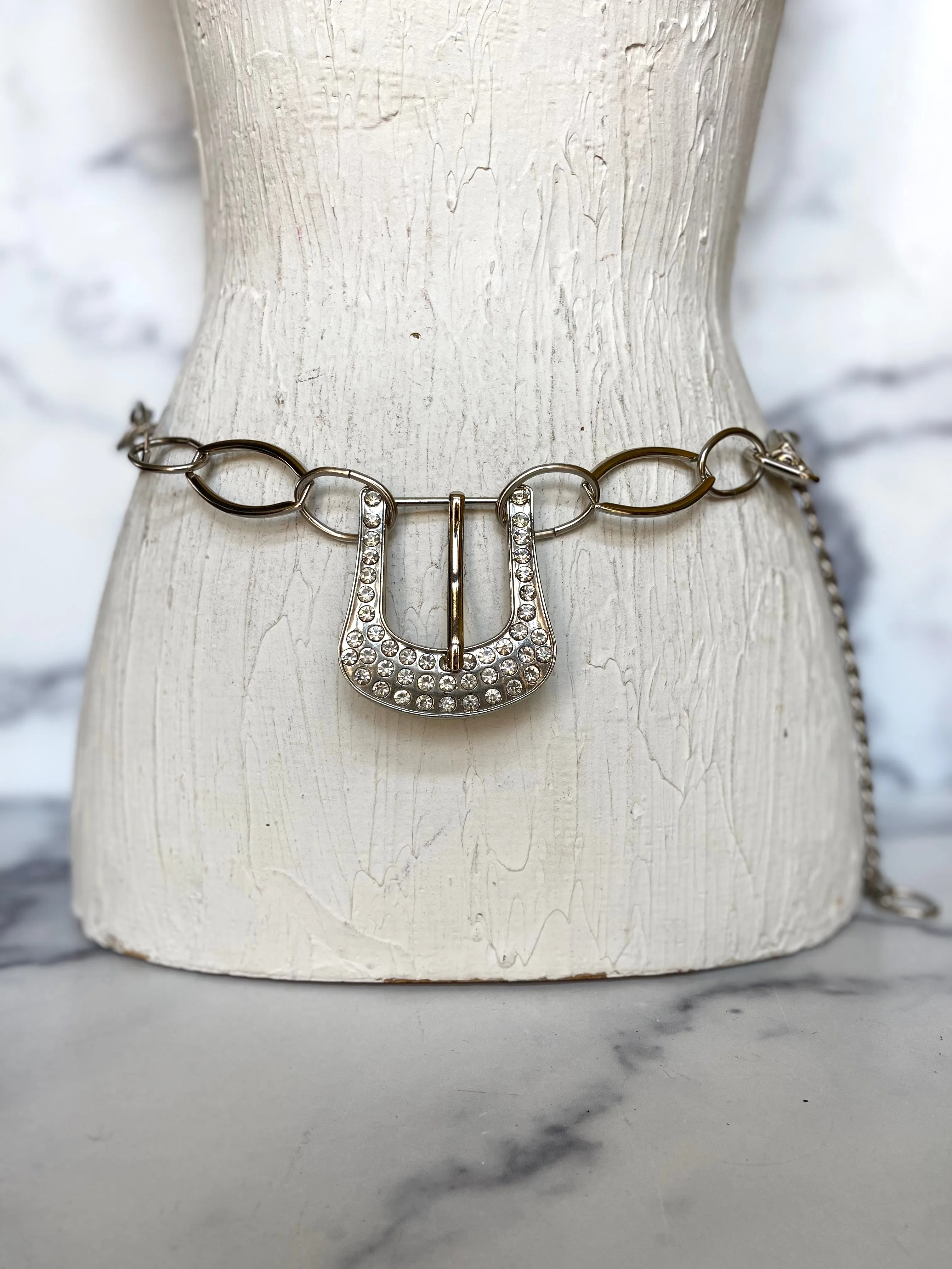 Diamond buckle belt