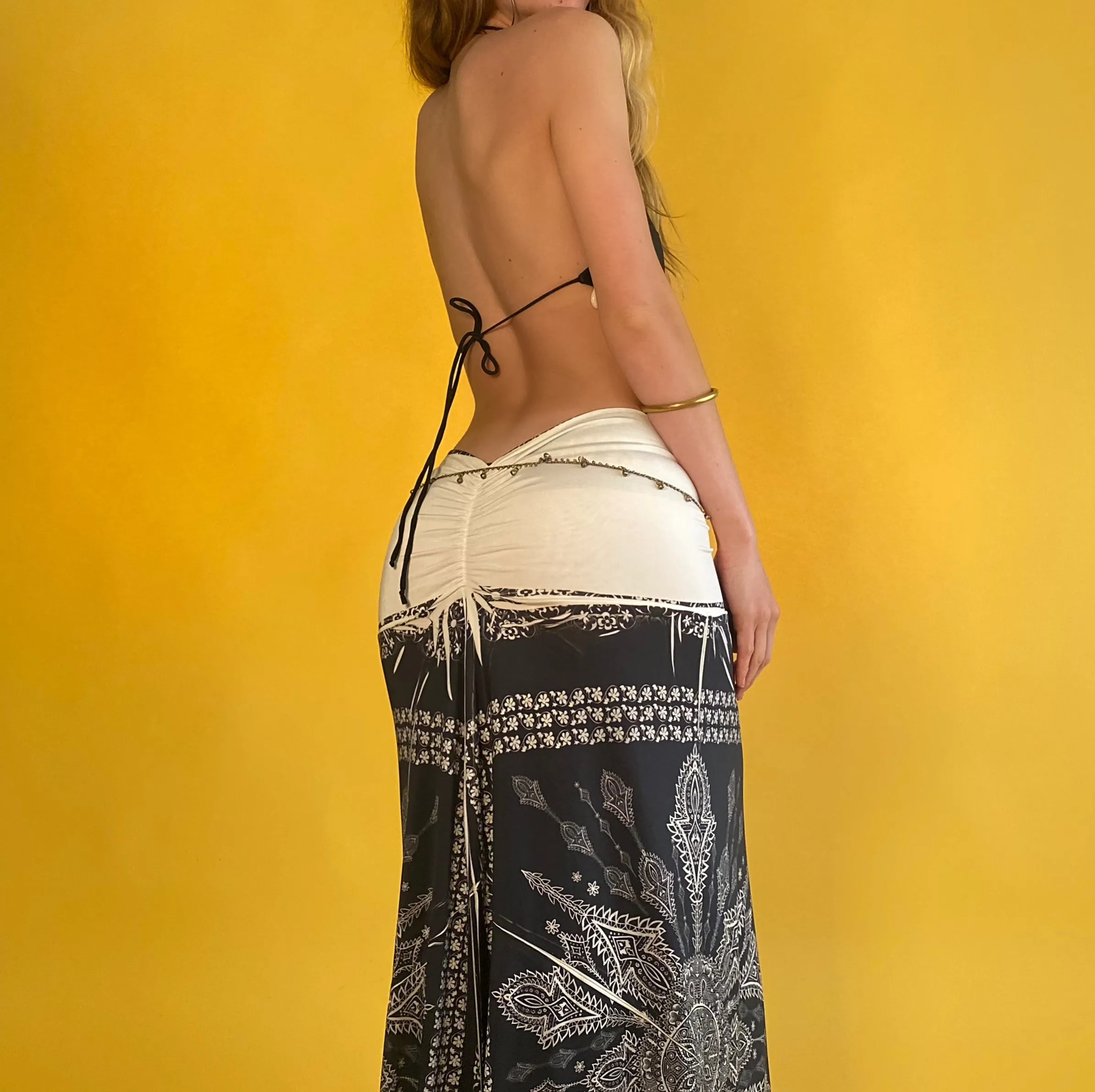 Low Rise Scrunch Maxi Skirt - Medium