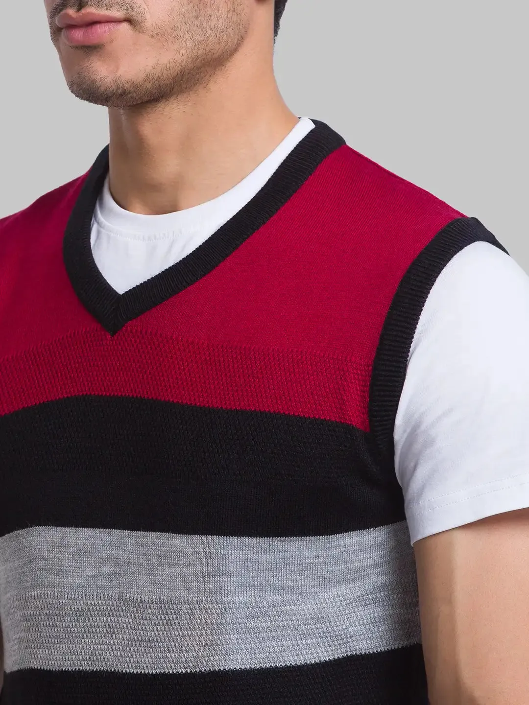 Men Red Yarn Dyed Acrylic Sleeveless Sweaters