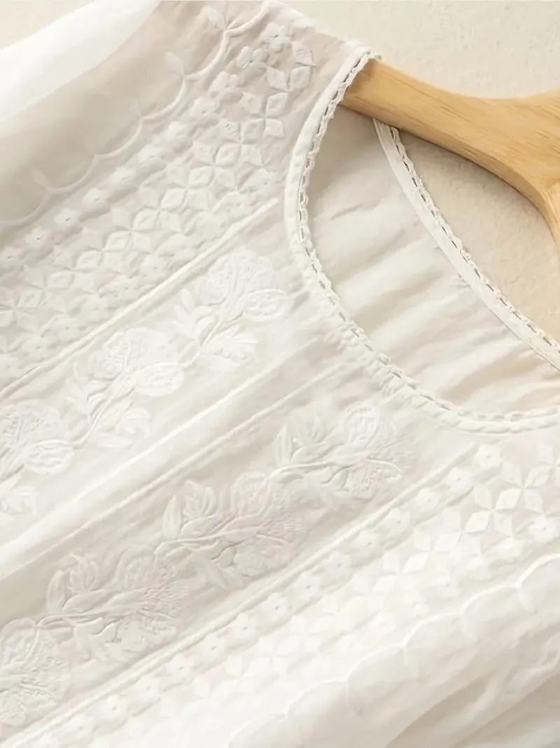 Rachel Embroidered Linen T-Shirt – Lightweight Elegance for Everyday Wear
